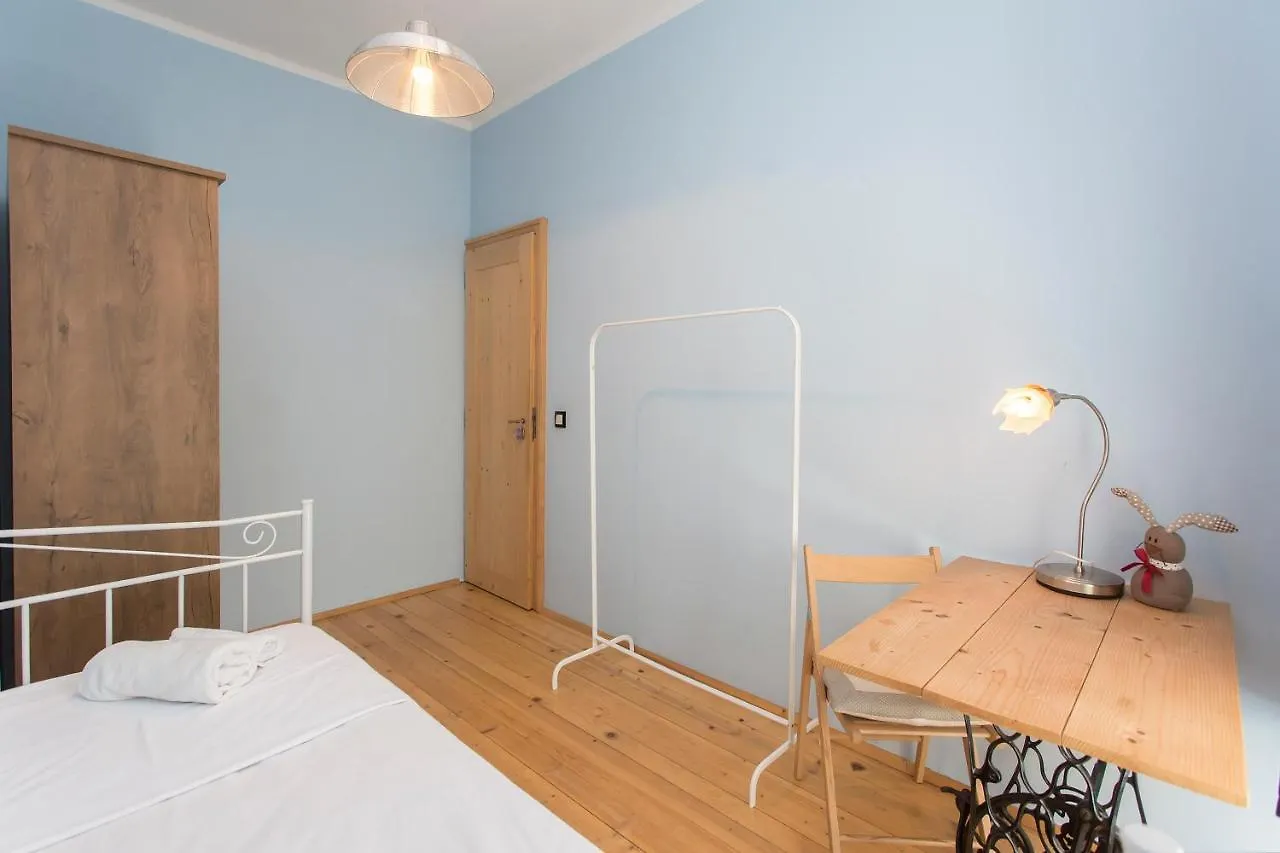 Colorful 2Bdr Apartment In The City Center Sofia