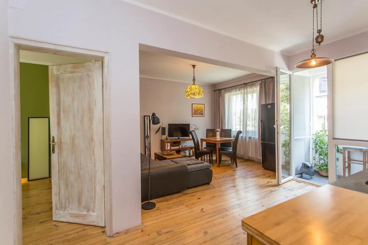 Colorful 2Bdr Apartment In The City Center Sofia